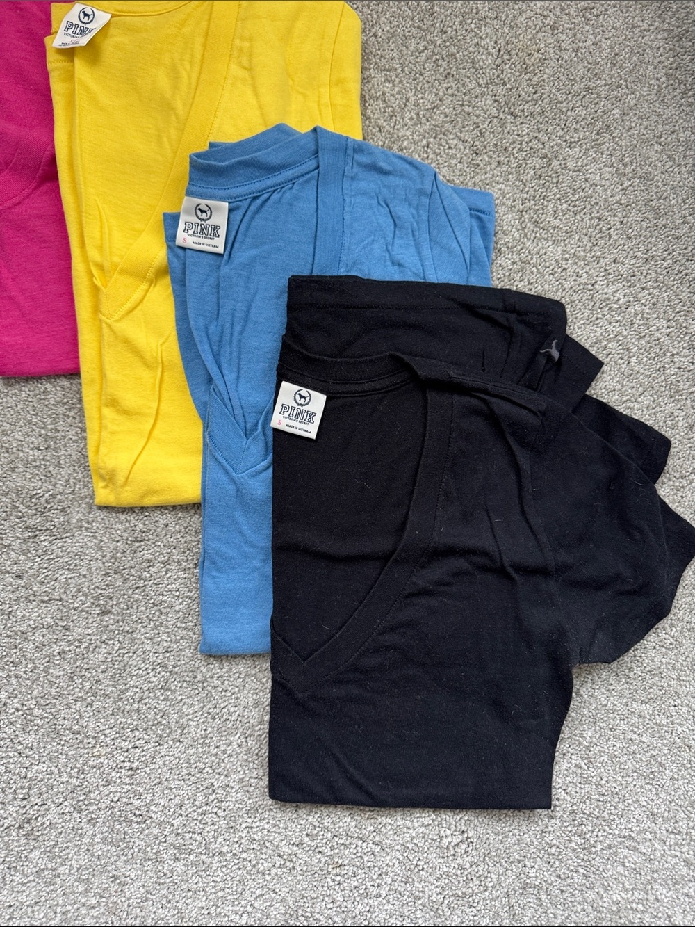 PINK Victoria Secret T-shirt bundle - Picture 4 of 4